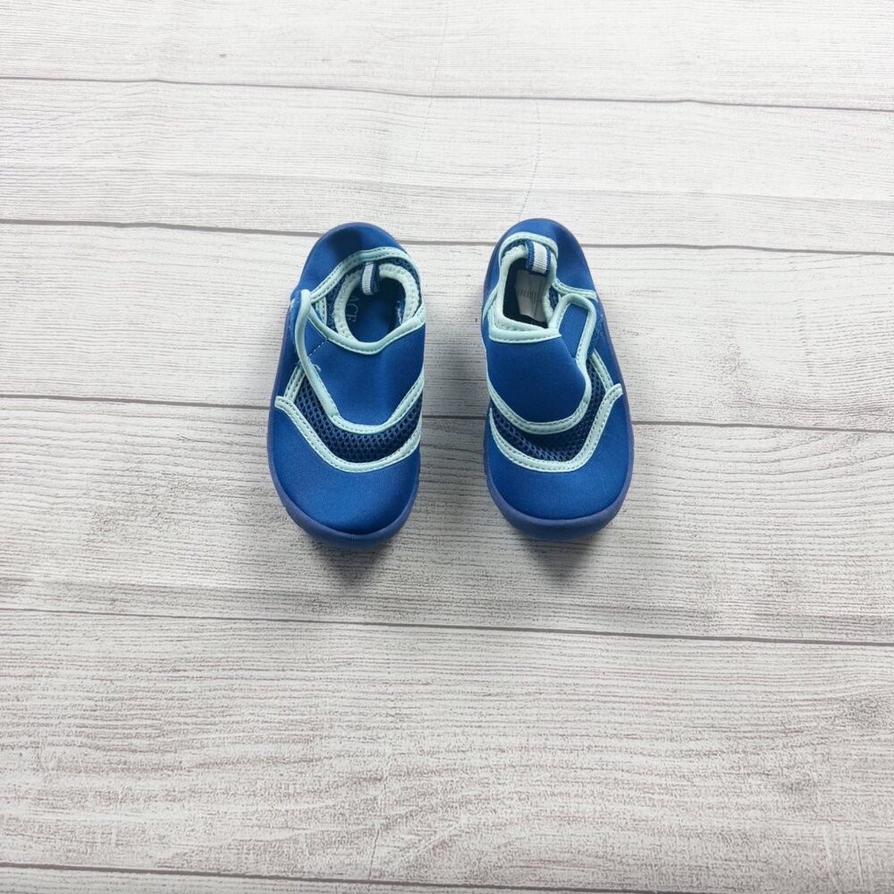 Children’s Place Kids Water Shoes Slip On Swim Beach Shoes 9-10